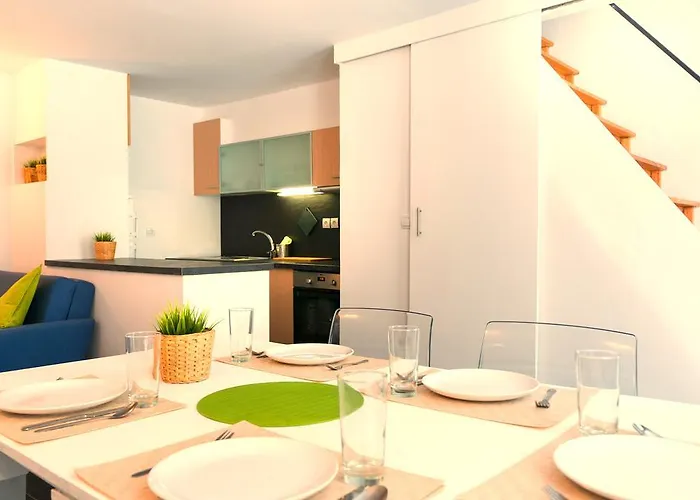 Villahouse Carnide Vandrerhjem *