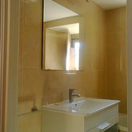 Villahouse Carnide ליסבון