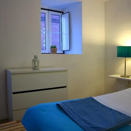 אכסניה Villahouse Carnide *