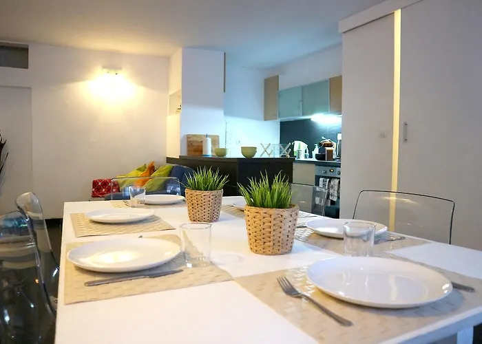 אכסניה Villahouse Carnide ליסבון